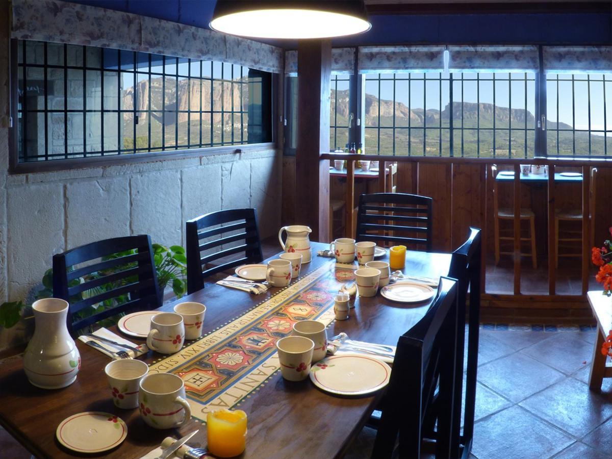 Hotel Rural Reina Berta Murillo de Gállego Екстериор снимка