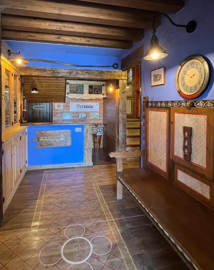 Hotel Rural Reina Berta Murillo de Gállego Екстериор снимка