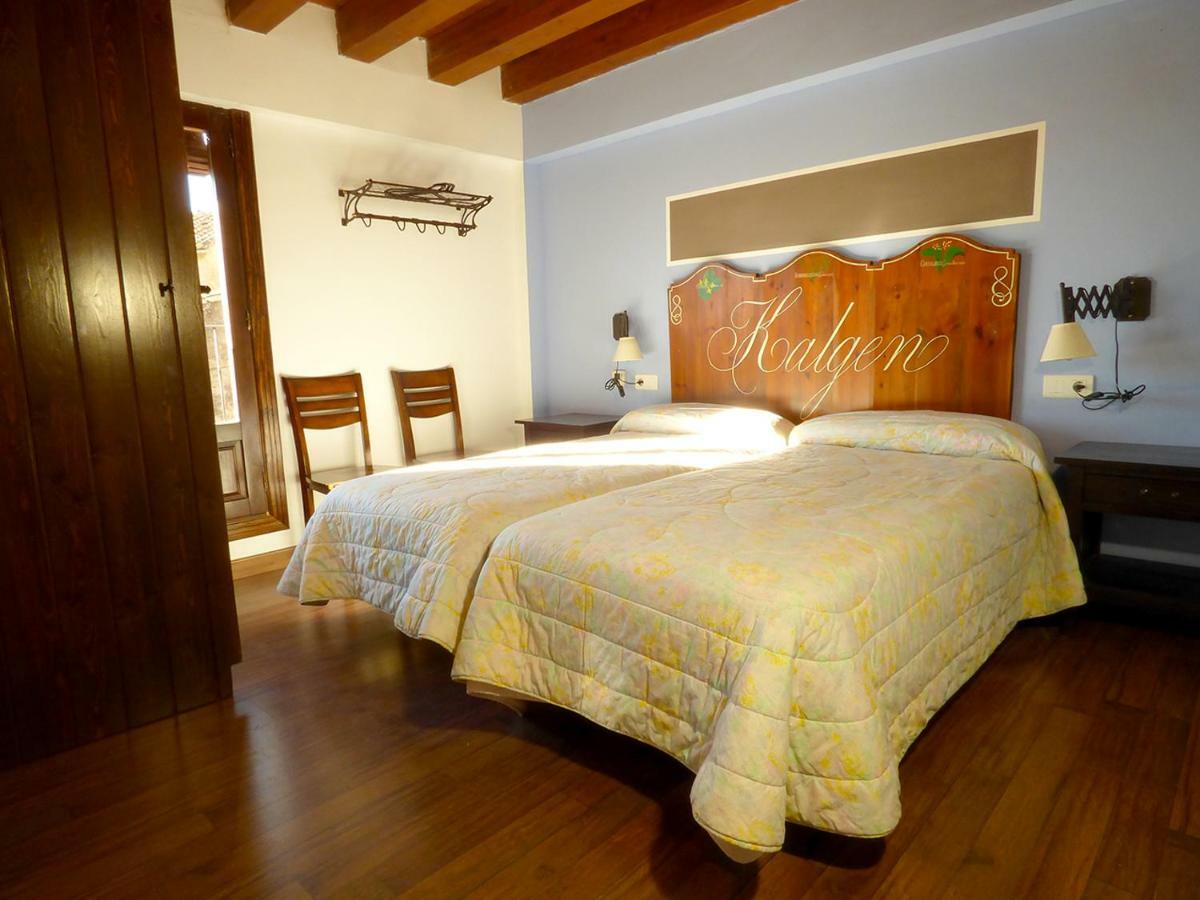 Hotel Rural Reina Berta Murillo de Gállego Екстериор снимка