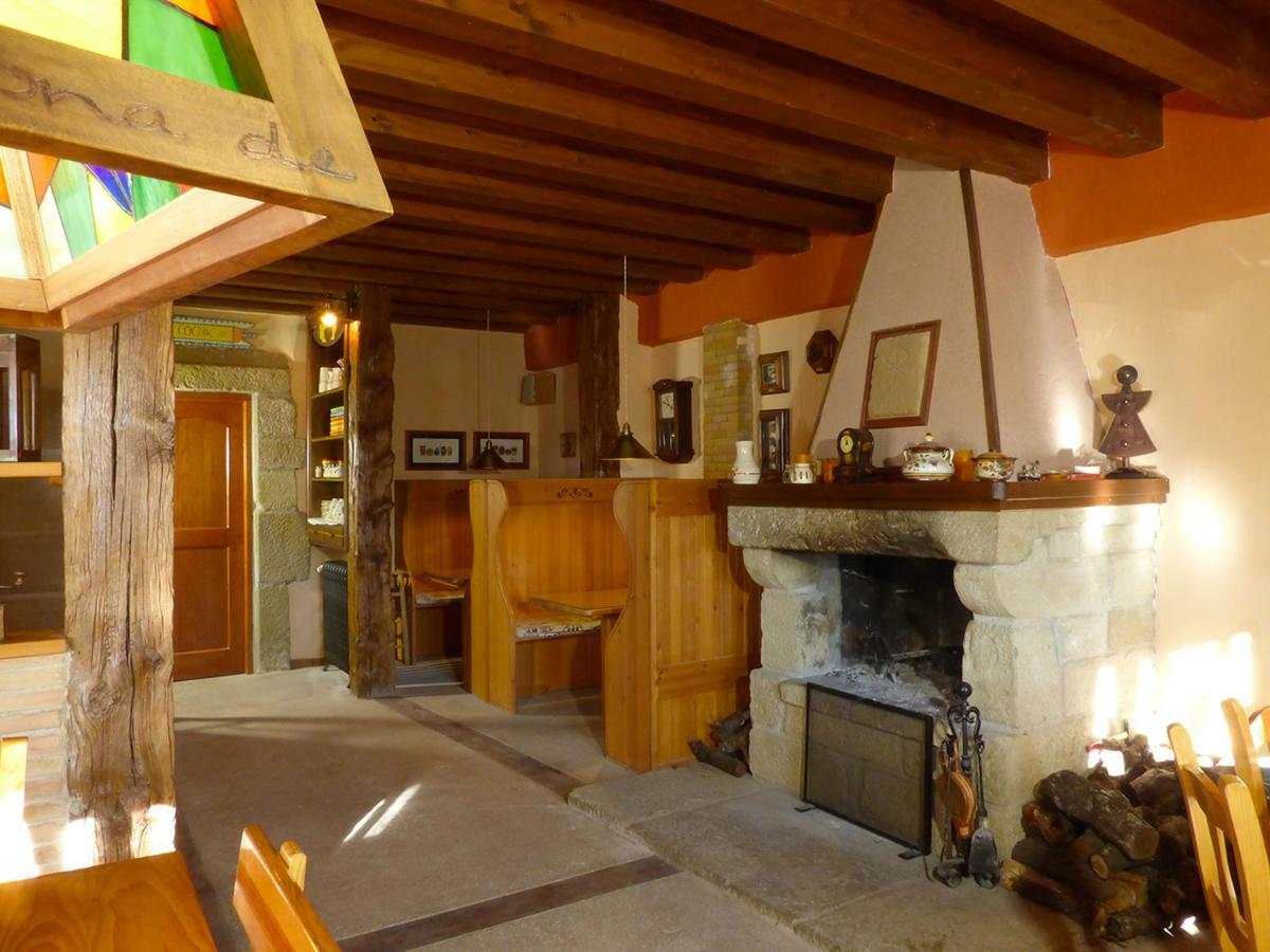 Hotel Rural Reina Berta Murillo de Gállego Екстериор снимка