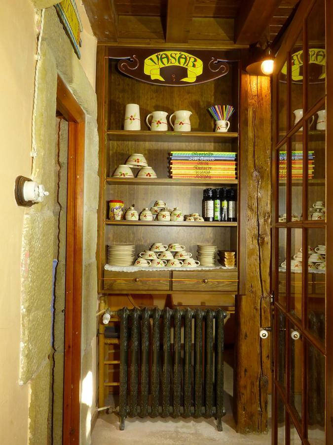 Hotel Rural Reina Berta Murillo de Gállego Екстериор снимка